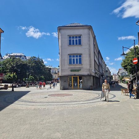 Ferienwohnung Apartament Azyl Przemyśl Exterior foto